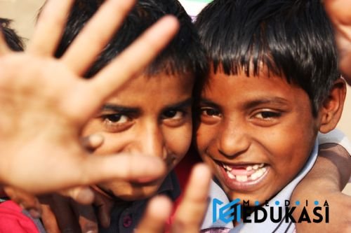 Anak Bahagia, Orang Tua Tenang: Mengapa Sekolah Ramah Anak Penting?
