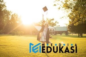 Bongkar Rahasia Essay Beasiswa: Auto Lolos Seleksi?