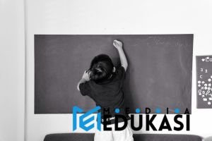 Bosan Belajar? Ubah Kelas Jadi Game Seru dengan Inovasi Digital Ini!