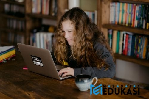 Bukan PR Saja! Skill Ini Bikin Siswa Unggul di Masa Depan Kerja