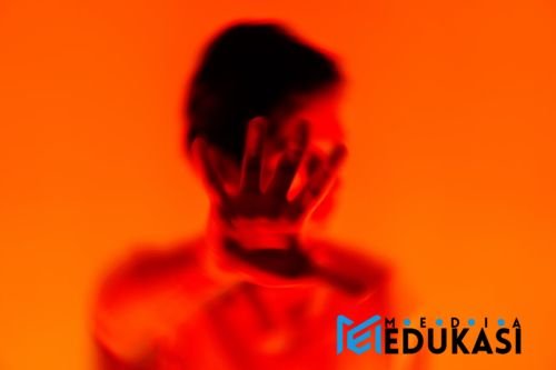 Mengapa kita merasa takut pada hal yang tidak logis?