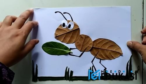 Seni Kolase dari Bahan Daur Ulang – Buat karya dari kertas  daun  atau kain.