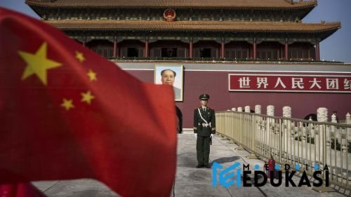 Sistem Pendidikan Tiongkok: Antara Prestasi Akademik dan Tekanan Sosial