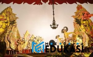 Wayang Kulit: Bayangan yang Menyampaikan Filosofi dan Moral